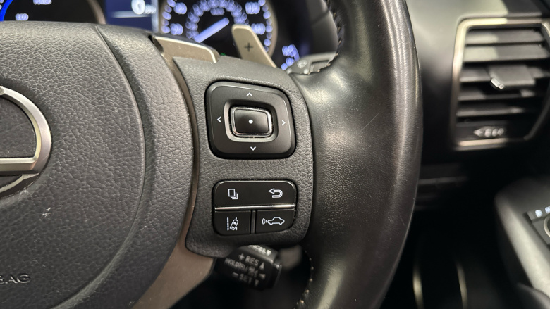 Lexus NX 300h 2.5 5dr CVT FWD [17 inch Alloy/without Nav] Hybrid Estate